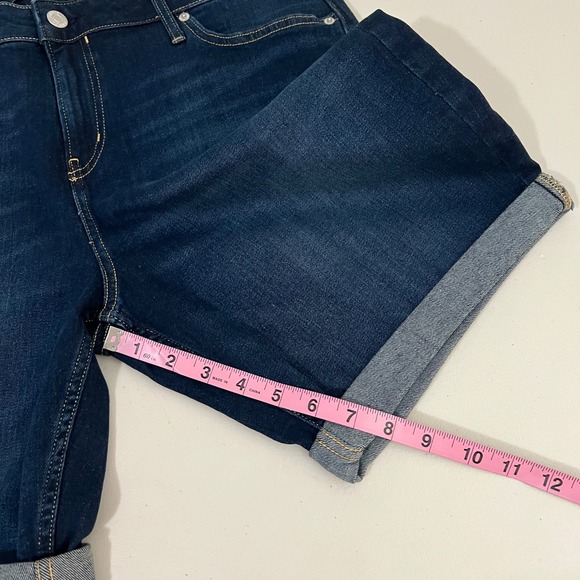 Calvin Klein Jeans Womens Denim Shorts Dark Wash Cuffed Size 14 - Picture 10 of 10